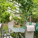 Milic - With Sea View 4 * غورني كارين