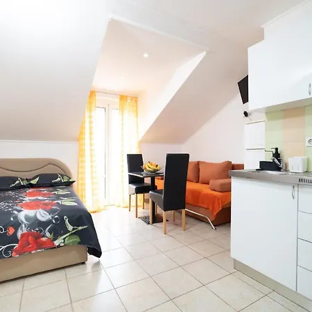 Milic - With Sea View 4 *